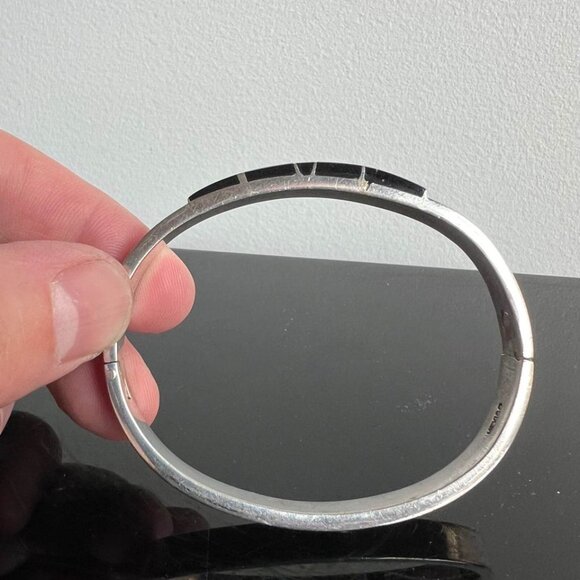 Vintage Mexico Silver Bracelet, Inlaid Onyx - Picture 3 of 5